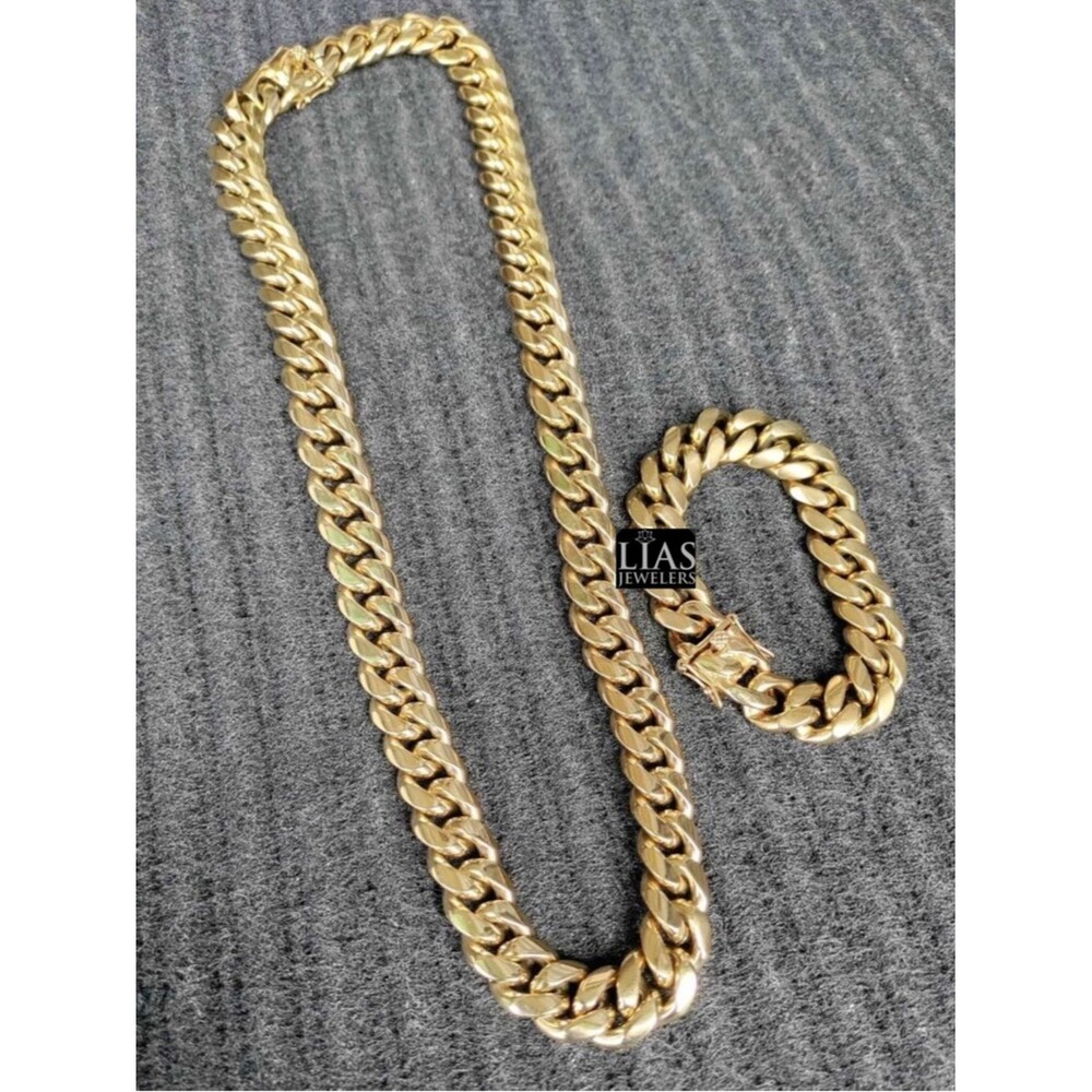 New 18k yellow gold Cuban Link Necklace and Bracelet Set